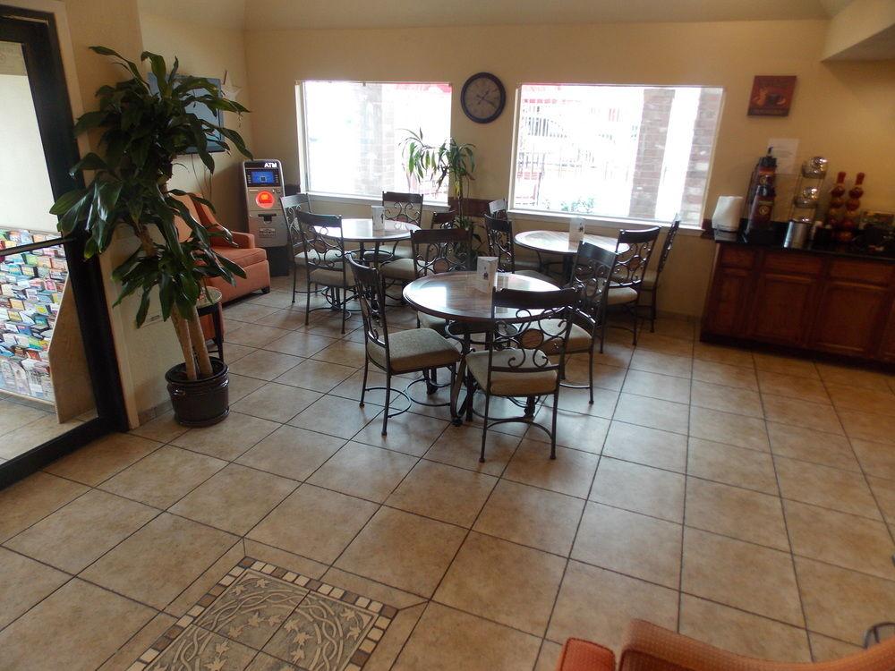 Econo Lodge Inn & Suites Downtown San Antonio Zewnętrze zdjęcie