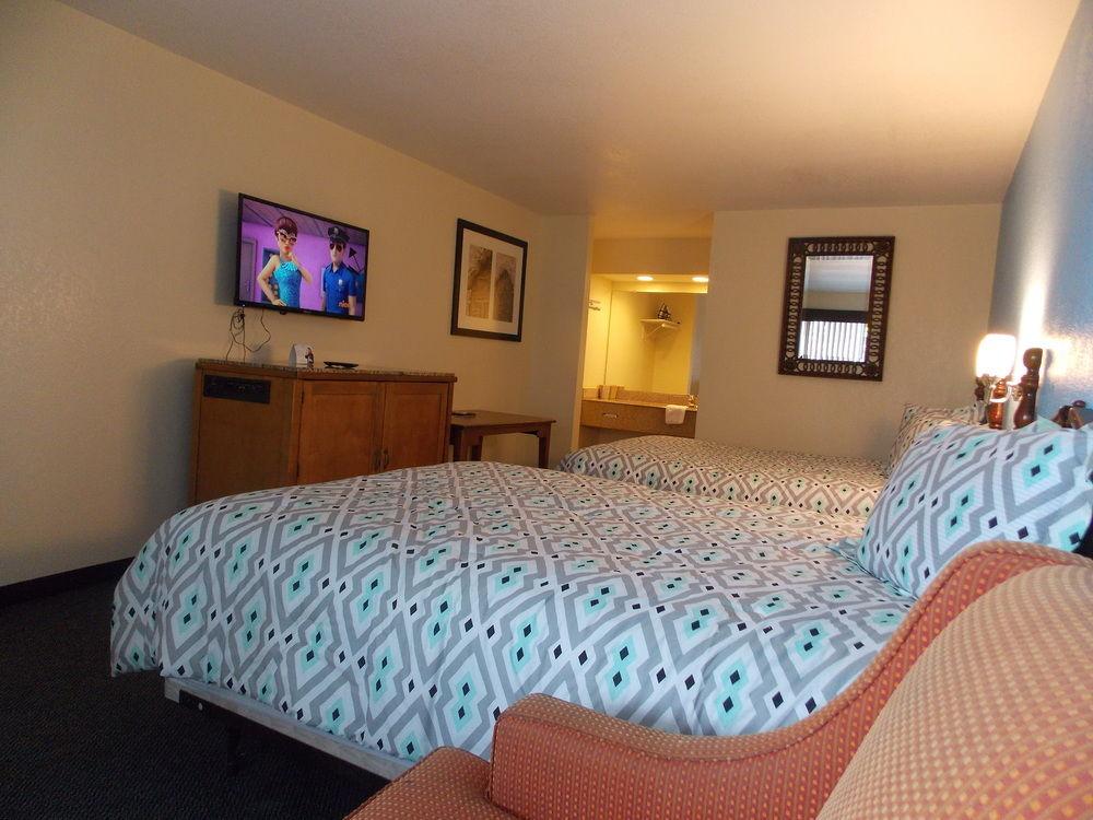 Econo Lodge Inn & Suites Downtown San Antonio Zewnętrze zdjęcie