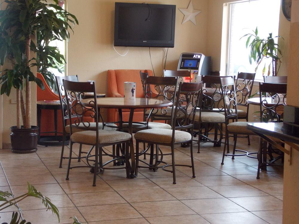 Econo Lodge Inn & Suites Downtown San Antonio Zewnętrze zdjęcie