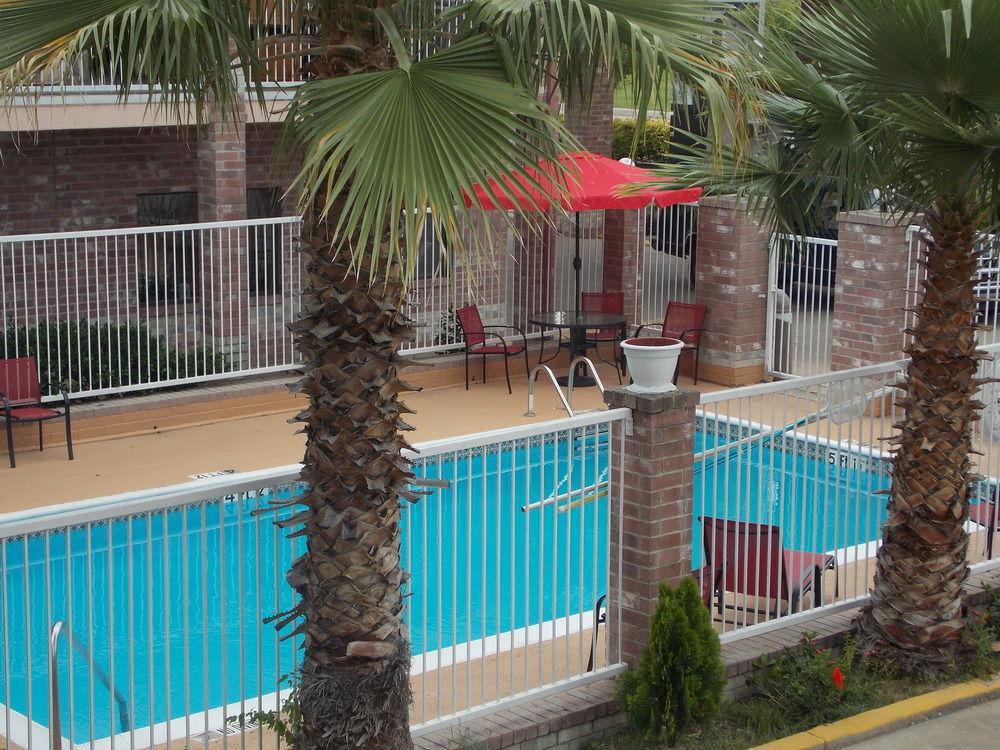 Econo Lodge Inn & Suites Downtown San Antonio Zewnętrze zdjęcie
