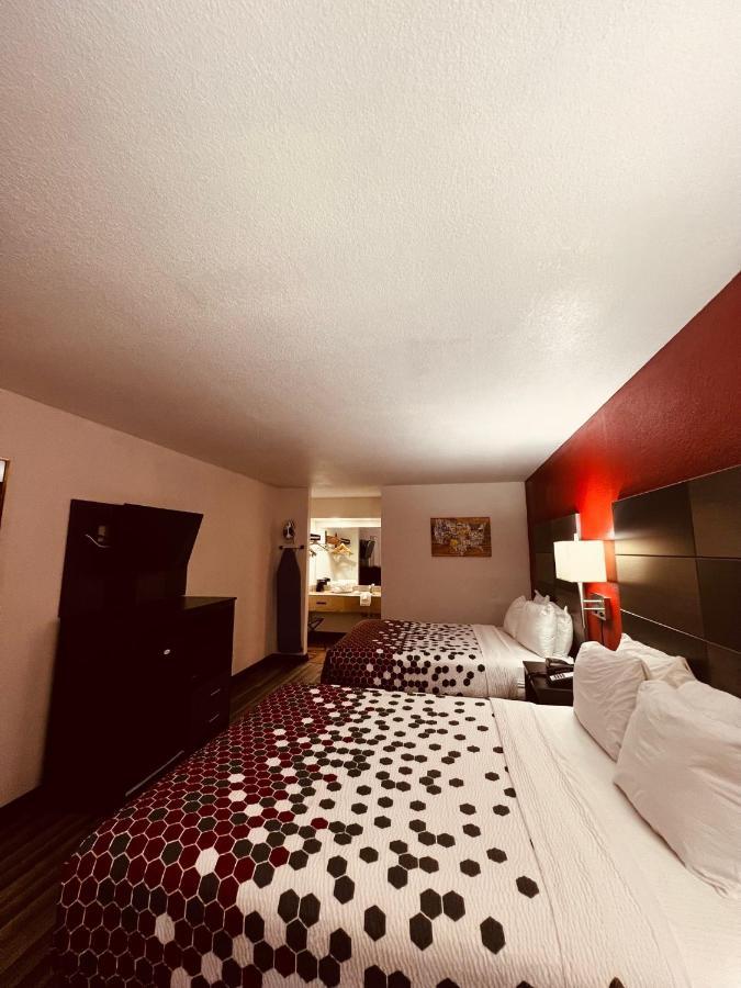 Econo Lodge Inn & Suites Downtown San Antonio Zewnętrze zdjęcie